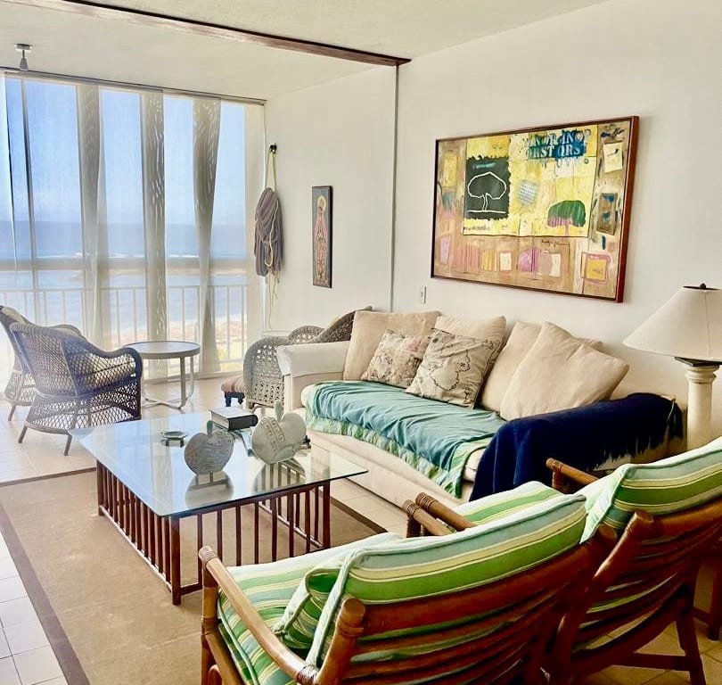 Apartamento en venta de 3 hab. y 100 m² en Naiguatá, Naiguatá