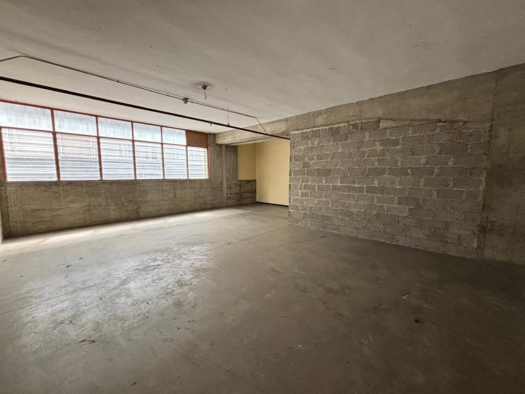 Local comercial en alquiler de 64 m² en Palo Verde, Caracas