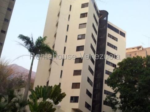 Apartamento en venta de 2 hab. y 138 m² en Terrazas del Ávila, Caracas