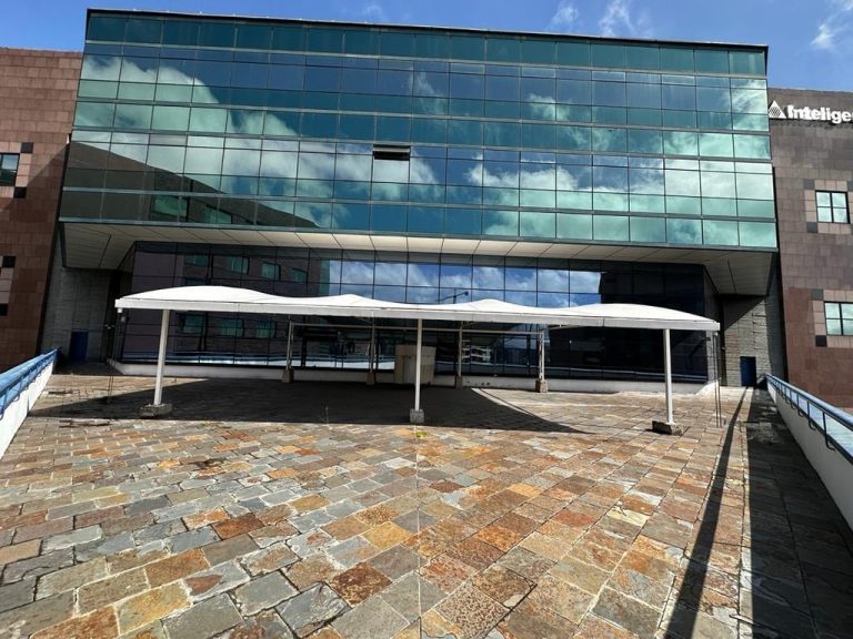 Oficina en alquiler de 1.430 m² en El Rosal, Caracas