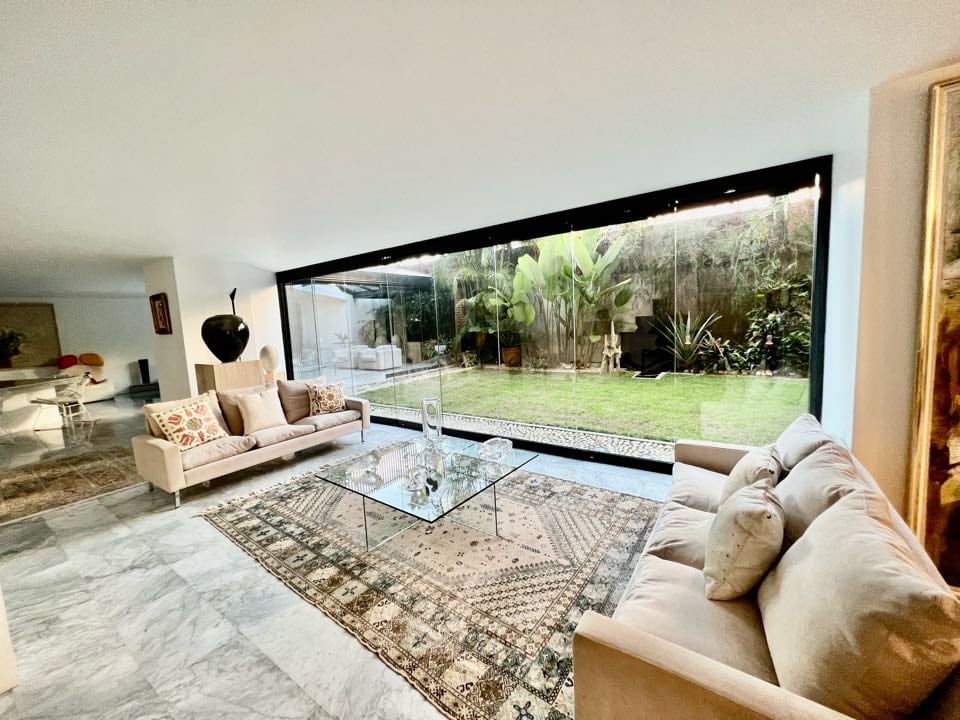 Apartamento en venta de 4 hab. y 450 m² en Chulavista, Caracas