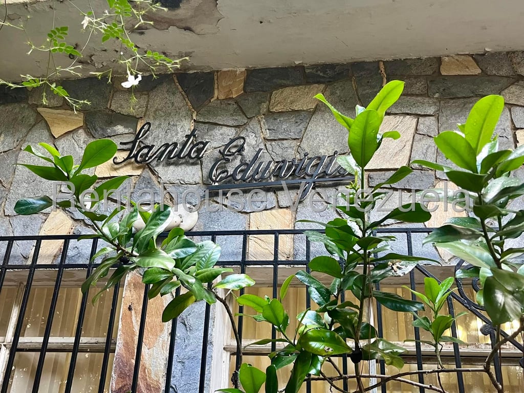Casa en venta de 5 hab. y 490 m² en Alta Florida, Caracas