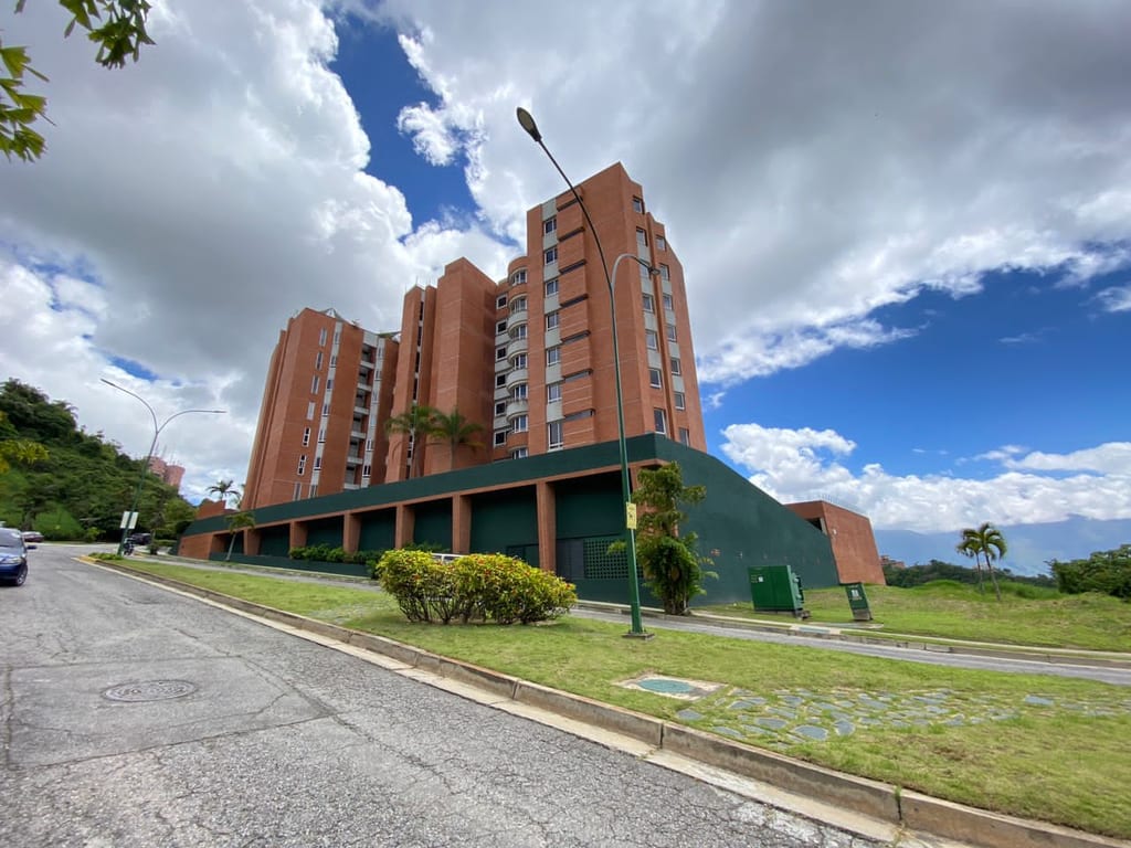 Apartamento en venta de 4 hab. y 324 m² en Los Campitos, Caracas