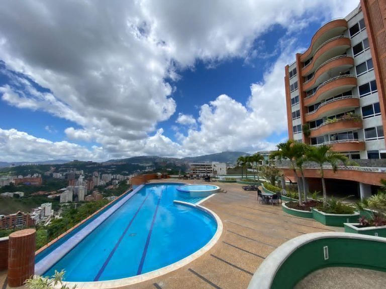 Apartamento en venta de 4 hab. y 606 m² en Los Campitos, Caracas