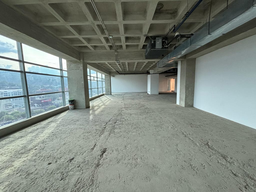 Oficina en venta de 297 m² en Las Mercedes, Caracas