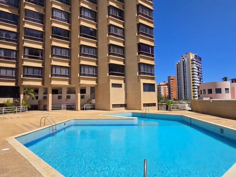 Apartamento en Urb Costa Azul, Porlamar