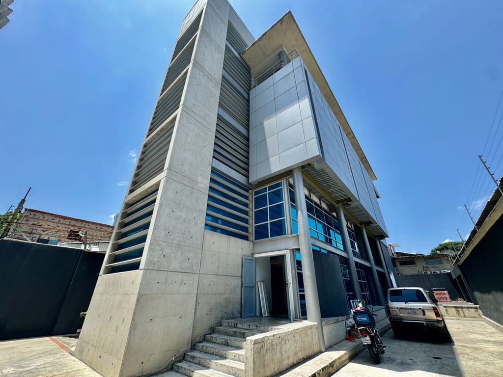 Edificio en venta de 2.383 m² en La Castellana, Caracas