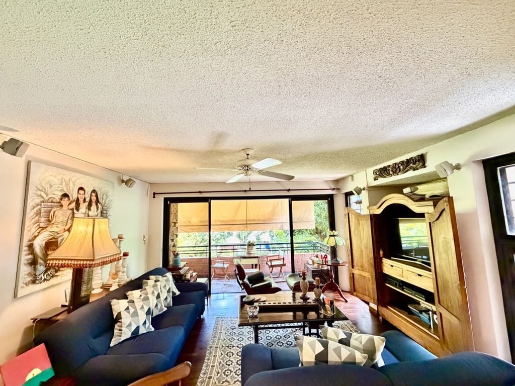 Apartamento en alquiler de 4 hab. y 280 m² en Sebucán, Caracas