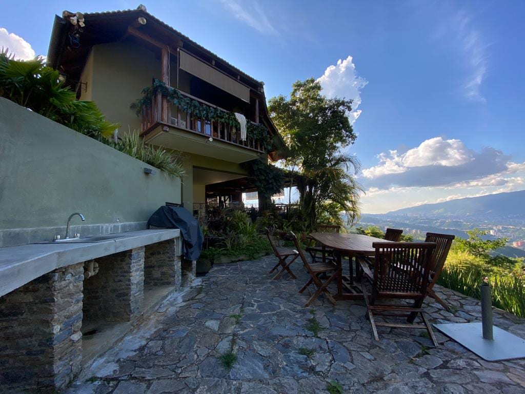 Casa en venta de 700 m² en Alto Hatillo, Caracas