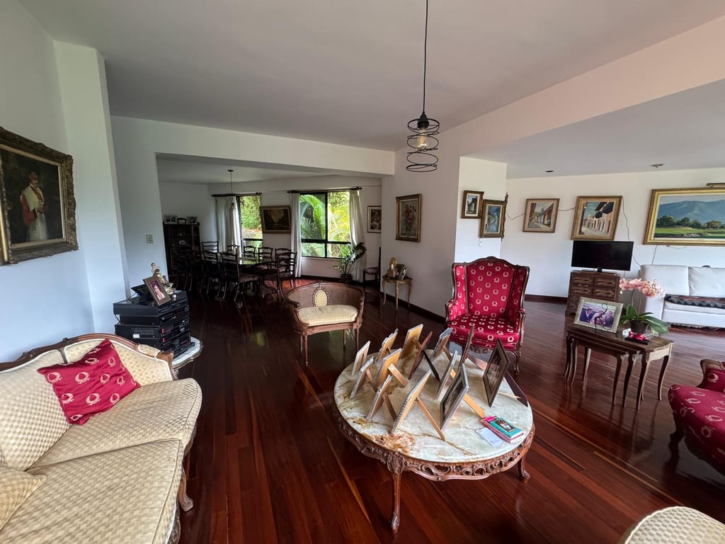Apartamento en La Miranda, Caracas