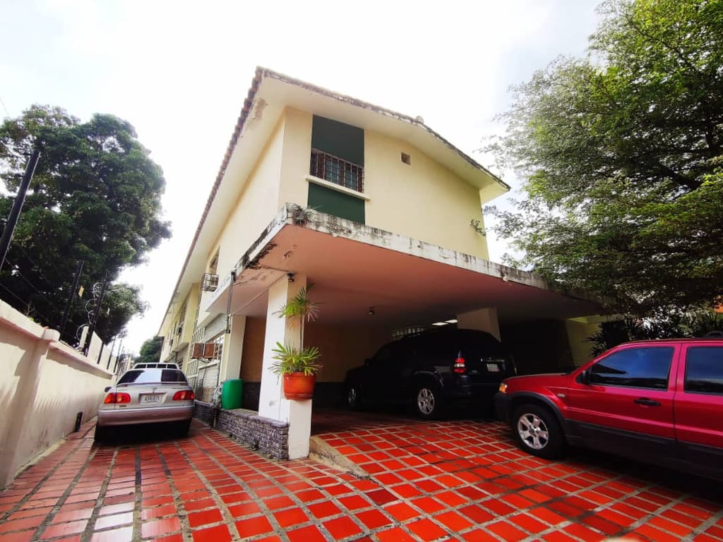 Casa en alquiler de 6 hab. y 850 m² en Altamira, Caracas