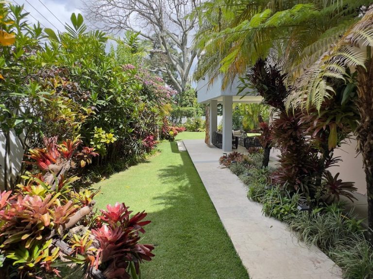 Casa en venta de 3 hab. y 550 m² en Los Chorros, Caracas