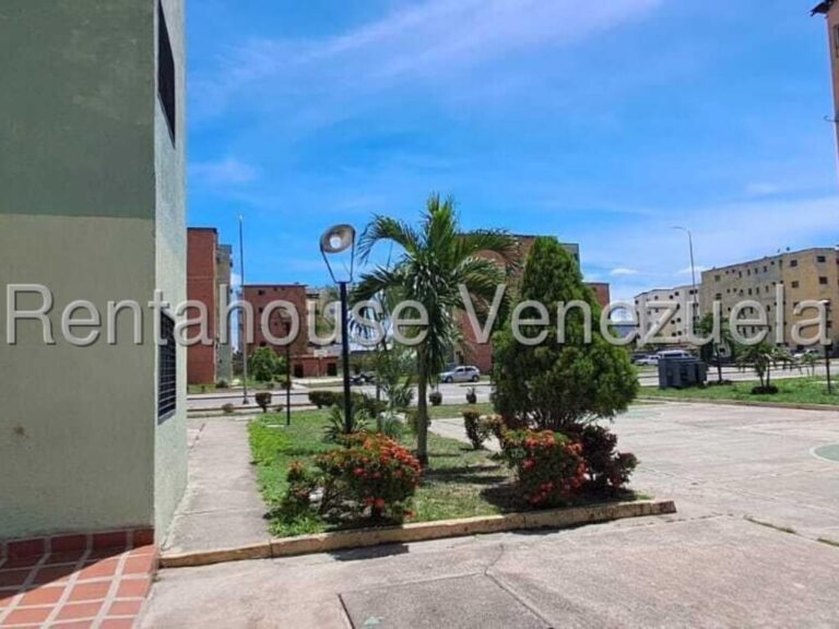 Apartamento en Paraparal, Los Guayos