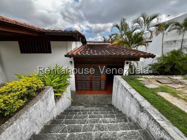 Casa en venta de 4 hab. y 525 m² en Prados Del Este, Caracas