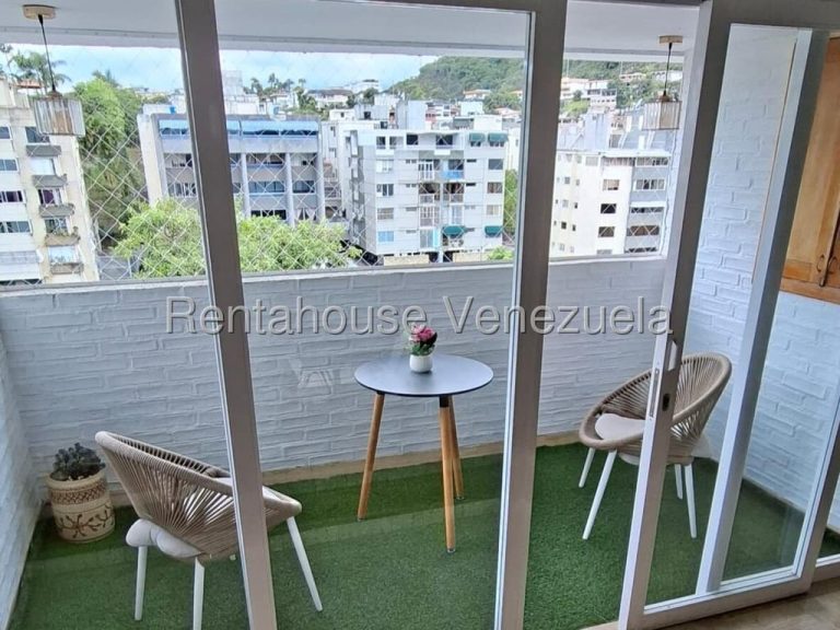Apartamento en venta de 6 hab. y 560 m² en Cumbres de Curumo, Caracas