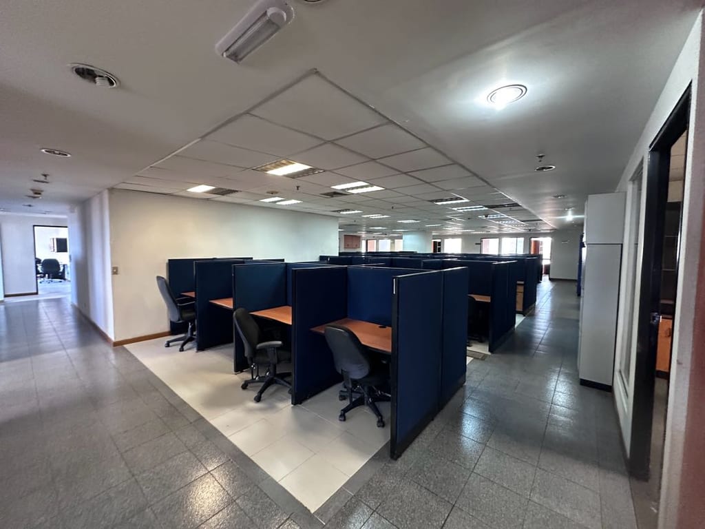 Oficina en alquiler de 781 m² en Chacao, Caracas