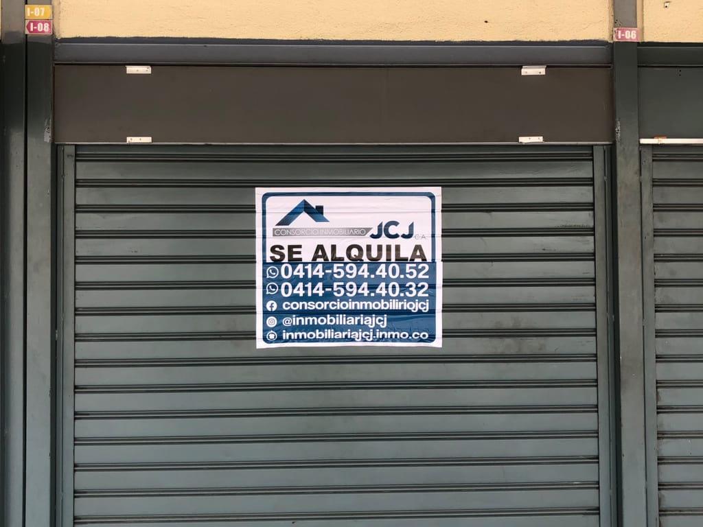 Local comercial en 2001, San Diego