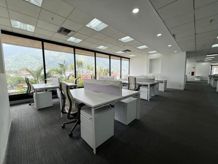 Oficina en alquiler de 800 m² en Chacao, Caracas
