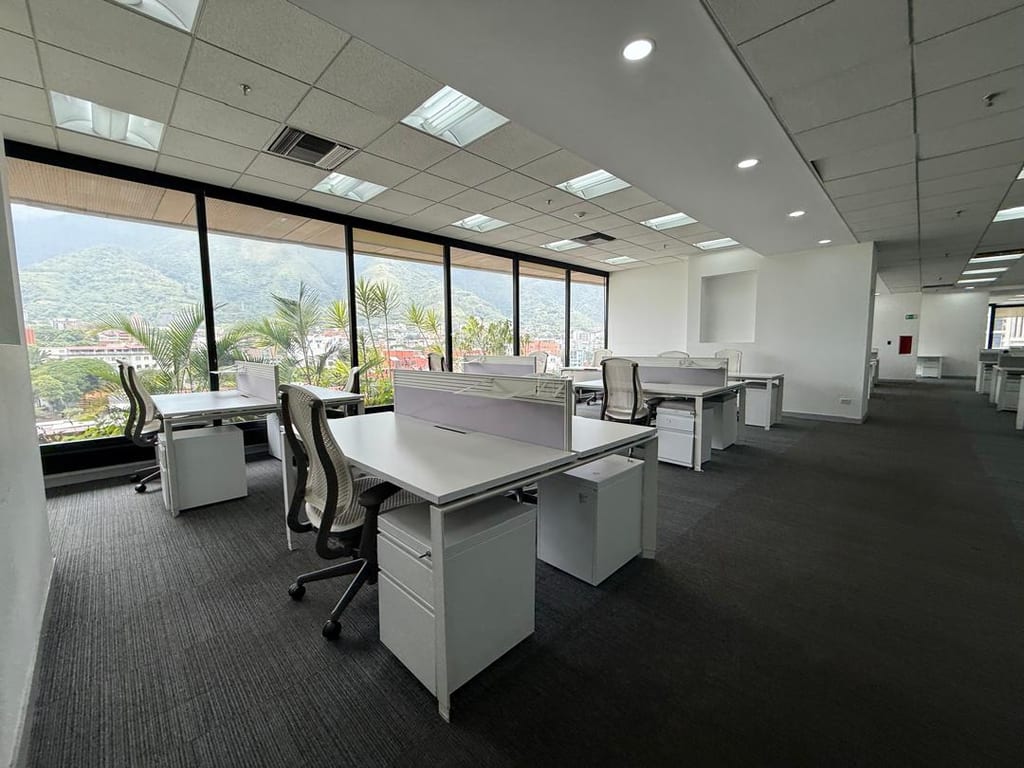 Oficina en alquiler de 800 m² en Chacao, Caracas