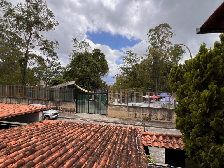 Casa en venta de 7 hab. y 341 m² en Los Naranjos (Las Mercedes), Caracas