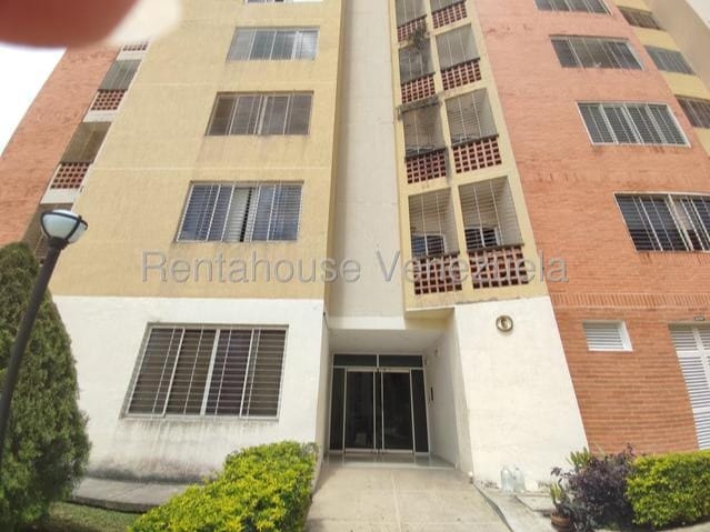 Apartamento en venta de 2 hab. y 58 m² en Naguanagua, Naguanagua