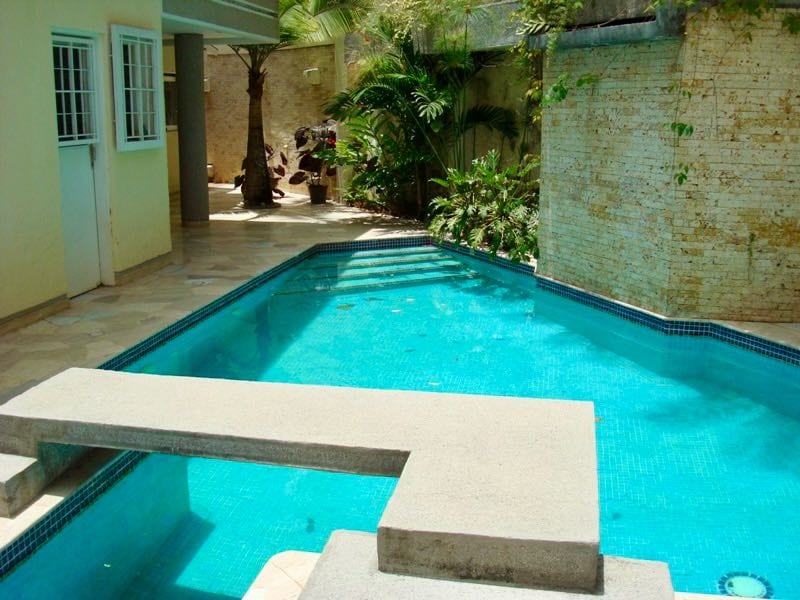 Casa en venta de 6 hab. y 800 m² en Los Naranjos (del Cafetal), Caracas