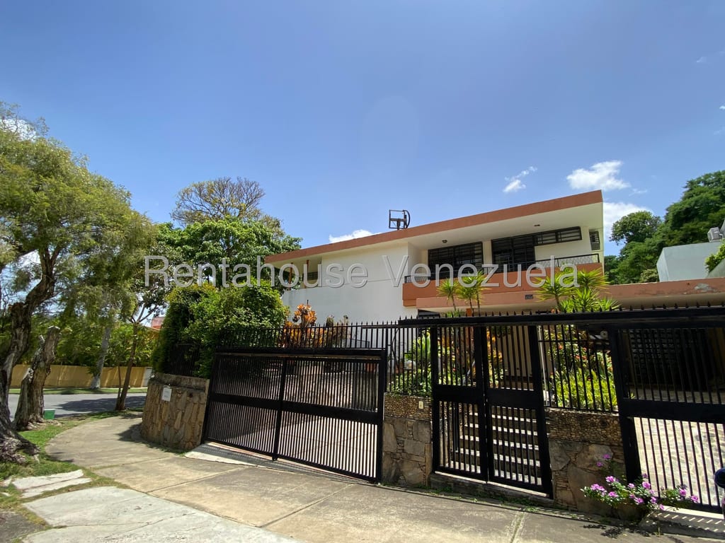 Casa en venta de 5 hab. y 450 m² en Caurimare, Caracas