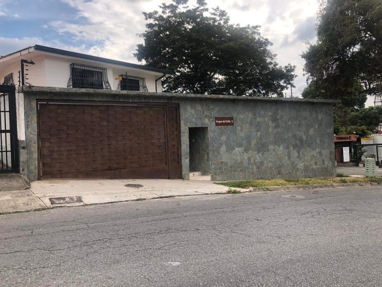Casa en venta de 5 hab. y 480 m² en Terrazas del Club Hipico, Caracas