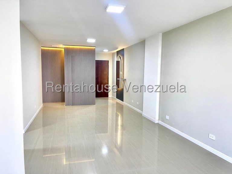 Apartamento en venta de 2 hab. y 93 m² en Caurimare, Caracas
