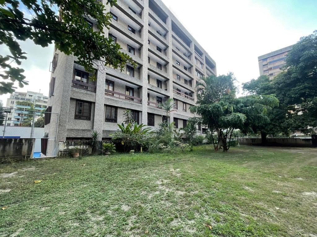 Edificio en venta de 9.000 m² en La Florida, Caracas
