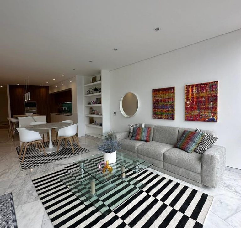 Apartamento en alquiler de 1 hab. y 109 m² en Las Mercedes, Caracas