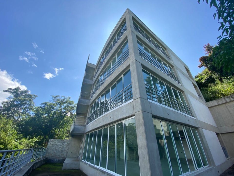Edificio en Chuao, Caracas