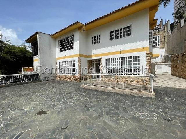 Casa en venta de 4 hab. y 269 m² en Urb. Miranda, Caracas