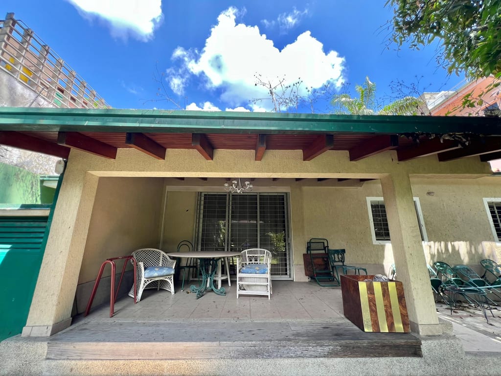 Casa en venta de 854 m² en La Floresta, Caracas