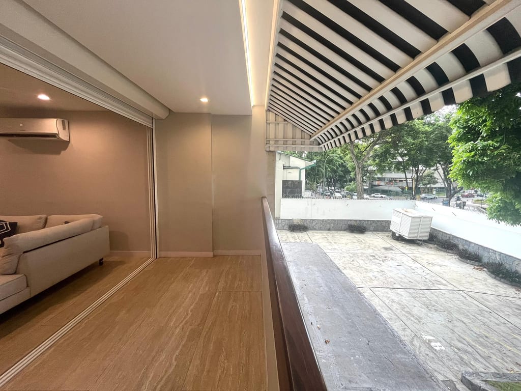 Apartamento en venta de 3 hab. y 180 m² en Altamira, Caracas