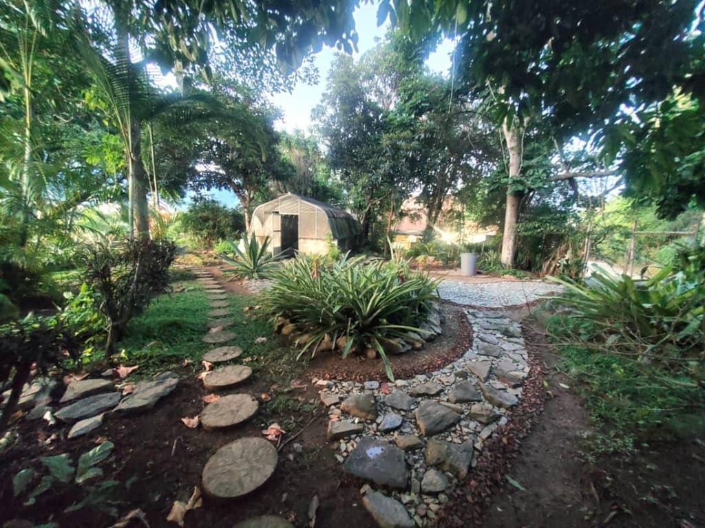 Terreno en venta de 2.053 m² en Cerro Verde, Caracas