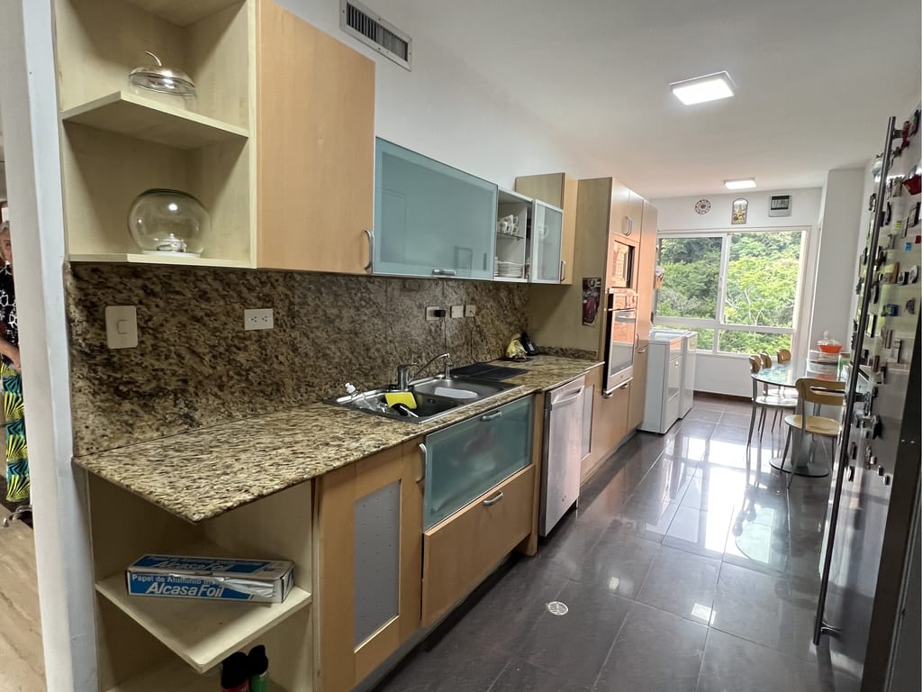 Apartamento en venta de 5 hab. y 333 m² en Macaracuay, Caracas