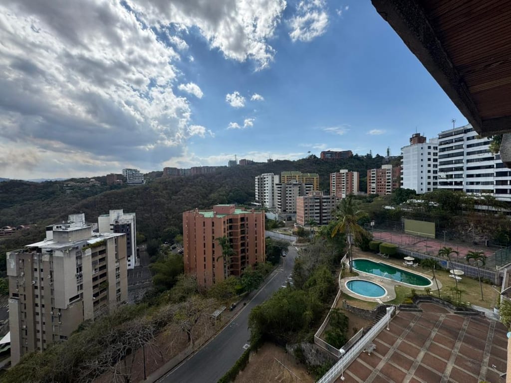 Apartamento en venta de 4 hab. y 155 m² en La Alameda, Caracas