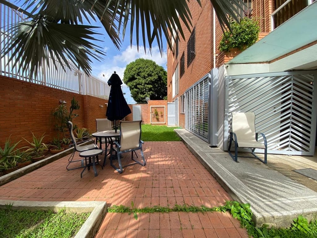 Apartamento en venta de 3 hab. y 410 m² en Los Chorros, Caracas