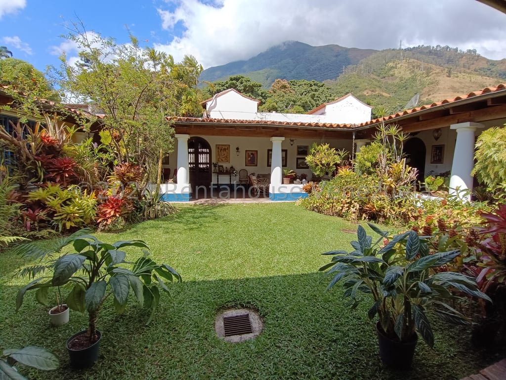 Casa en venta de 5 hab. y 870 m² en Los Chorros, Caracas
