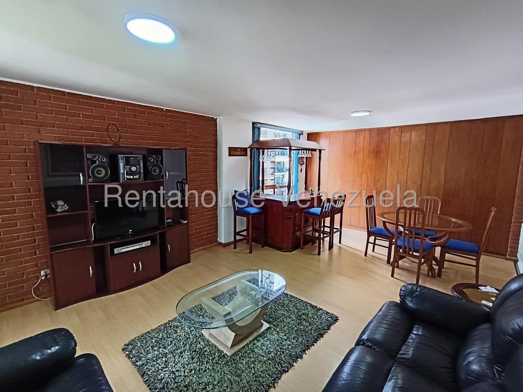 Apartamento en venta de 2 hab. y 116 m² en Los Palos Grandes, Caracas