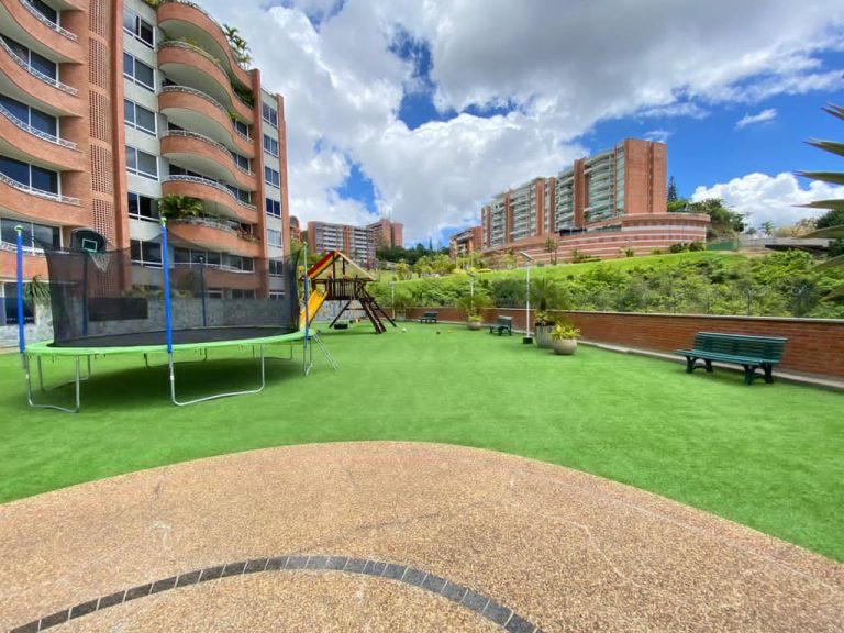 Apartamento en venta de 4 hab. y 322 m² en Los Campitos, Caracas
