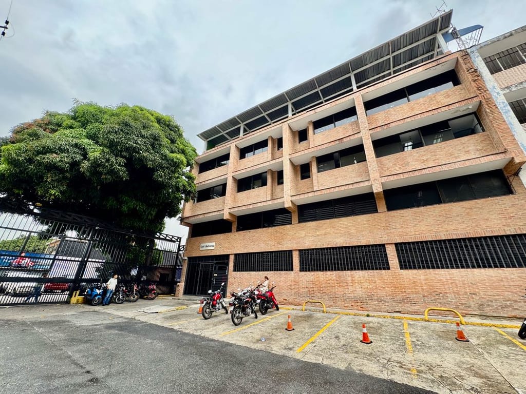 Edificio en venta de 3.669 m² en Los Ruices, Caracas