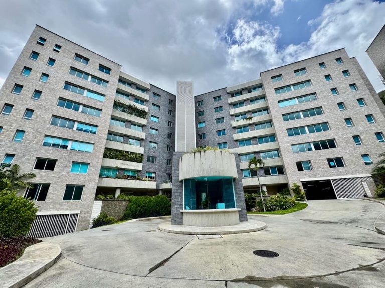 Apartamento en venta de 8 hab. y 500 m² en Los Chorros, Caracas