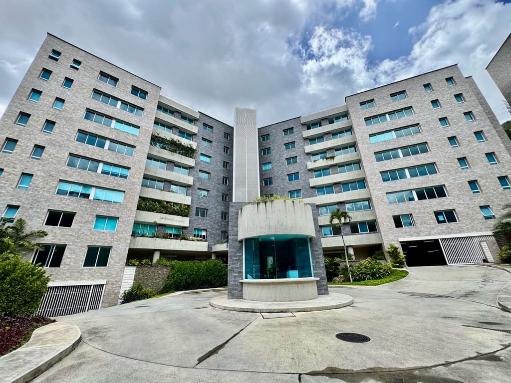 Apartamento en venta de 8 hab. y 500 m² en Los Chorros, Caracas