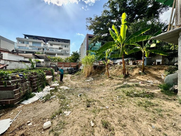 Terreno en venta de 600 m² en Altamira, Caracas