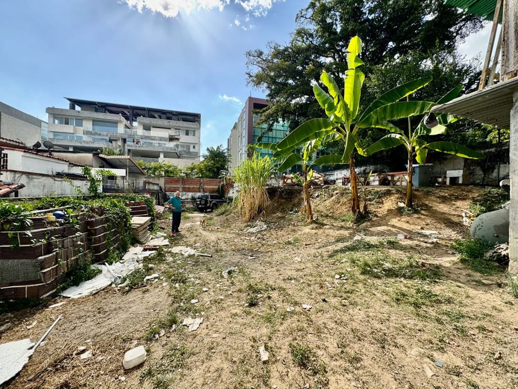Terreno en venta de 600 m² en Altamira, Caracas
