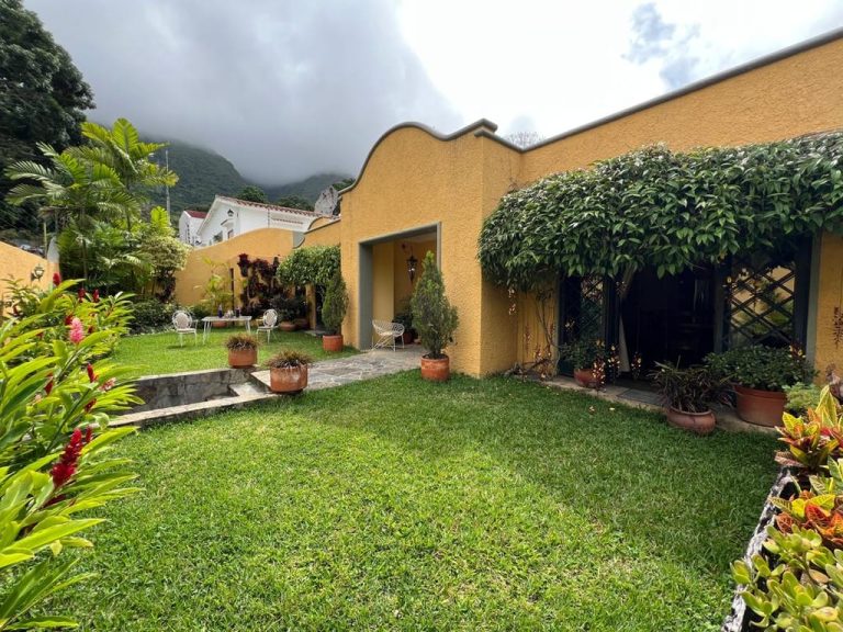 Casa en venta de 3 hab. y 450 m² en Altamira, Caracas