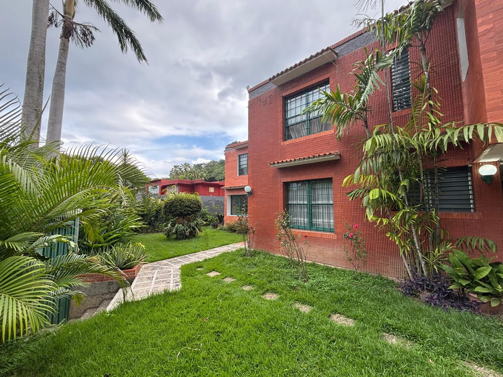 Casa en venta de 4 hab. y 500 m² en Caurimare, Caracas
