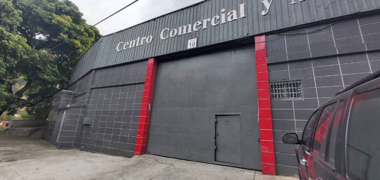 Galpón en venta de 750 m² en La Yaguara, Caracas